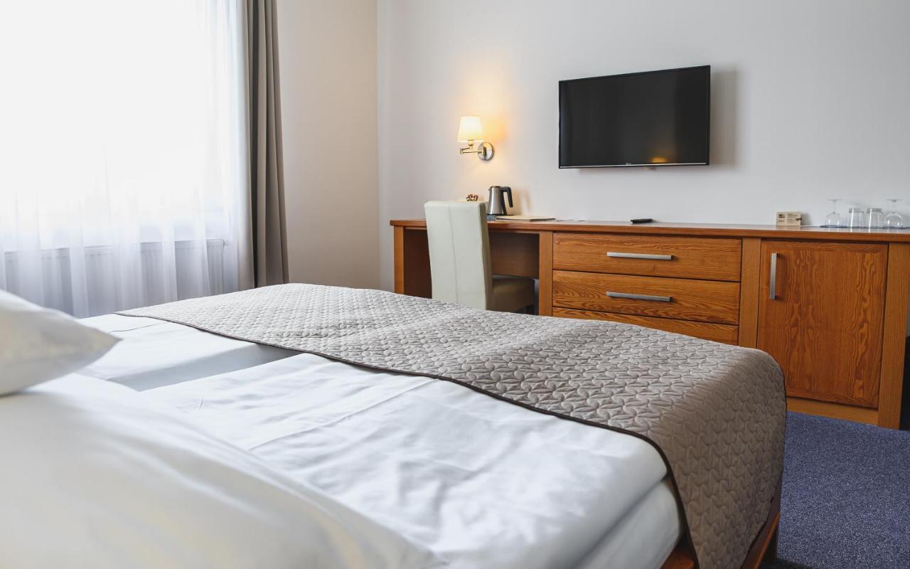 Hotel Horal Rožnov pod Radhoštěm Esterno foto