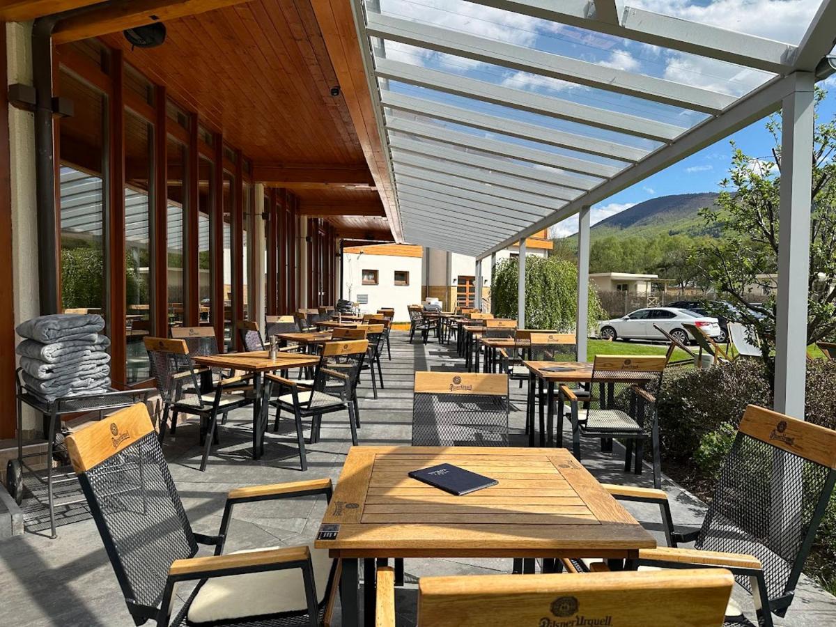 Hotel Horal Rožnov pod Radhoštěm Esterno foto