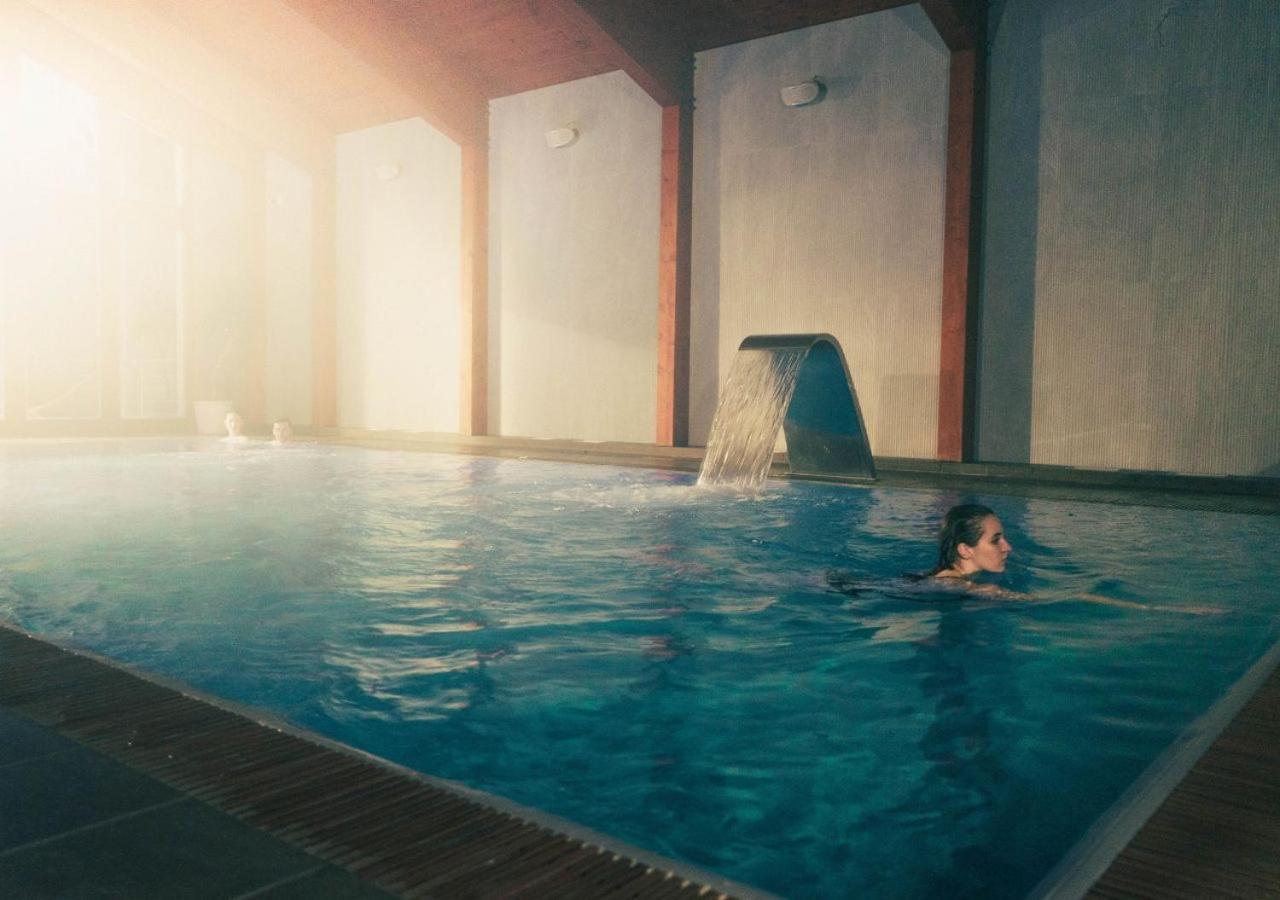 Hotel Horal Rožnov pod Radhoštěm Esterno foto