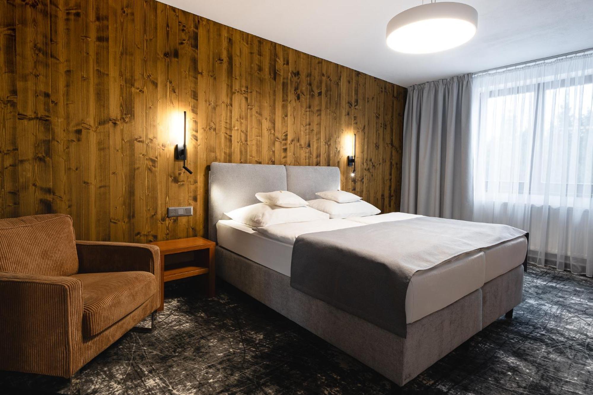 Hotel Horal Rožnov pod Radhoštěm Esterno foto